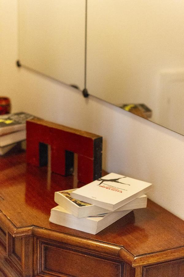 Cavour Suite - Smart Holiday Mantova Exterior photo